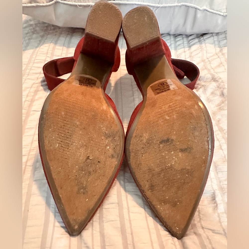 Maroon Pumps - Picture 2 of 6